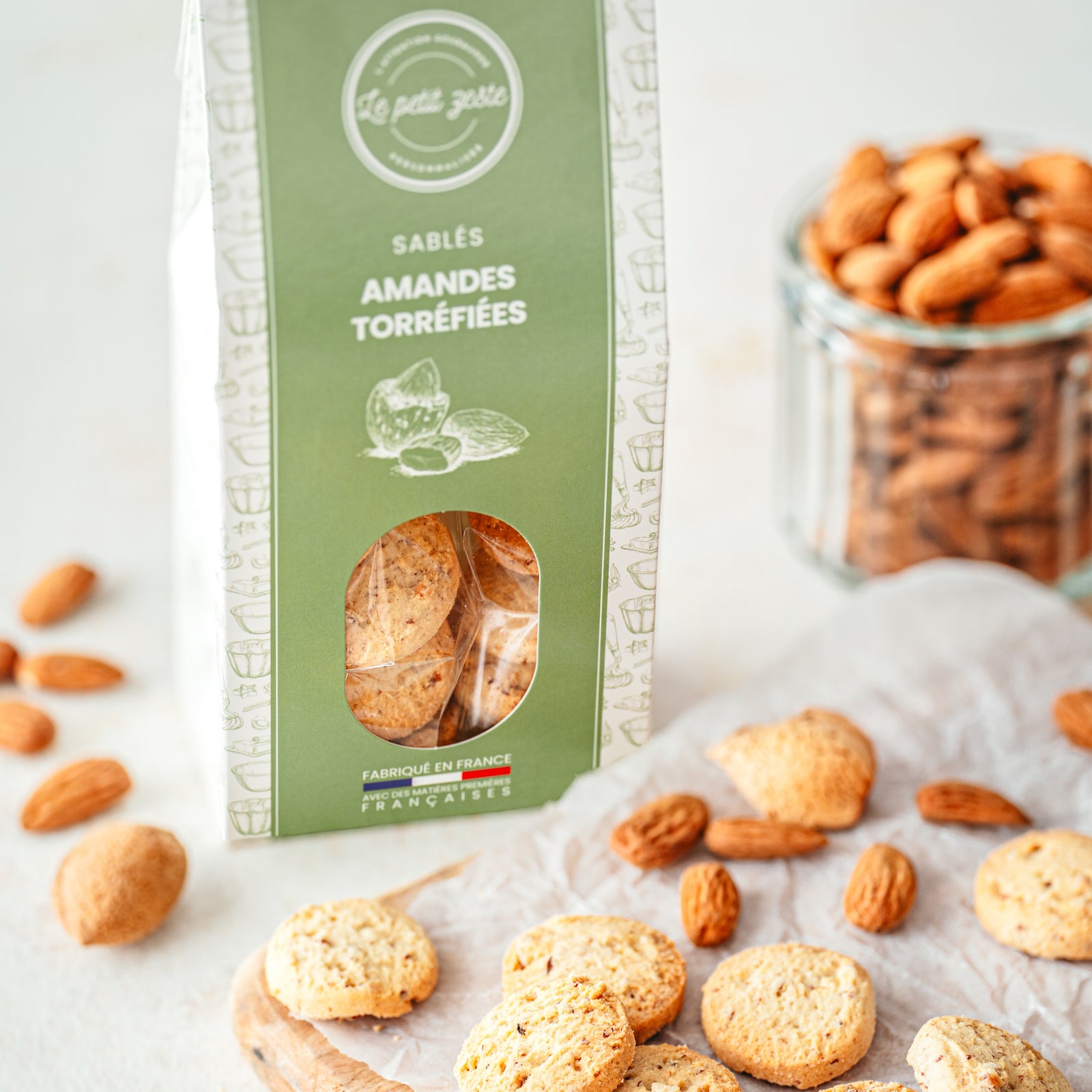 Biscuits sablés fondants aux amandes torréfiées du Roussillon Le petit zeste 